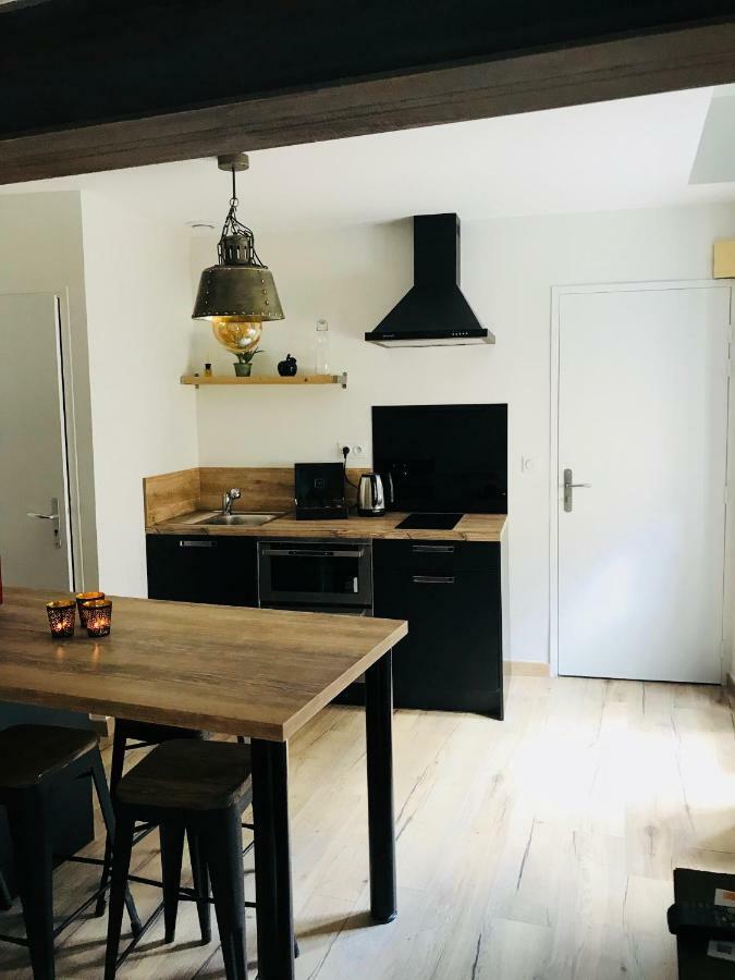 Appart loft hammam privatif Lägenhet Nîmes Exteriör bild